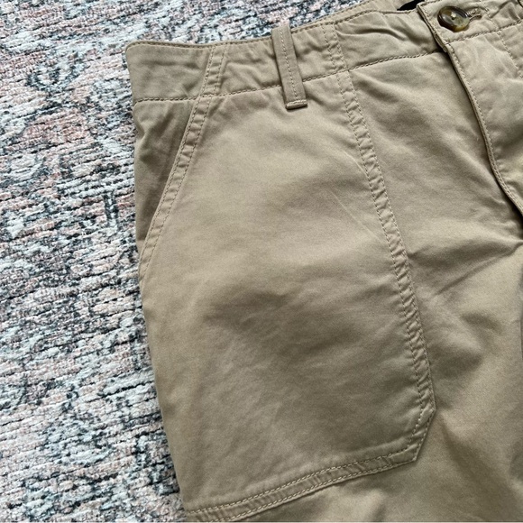 QUINCE Women's Organic Stretch Cotton Twill Utility Pant Light Khaki Size 6 - Picture 7 of 16
